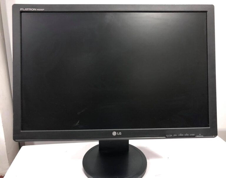 LG Flatron 22’inch LCD Monitor